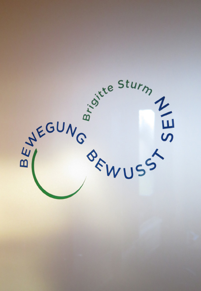 Bewegung Bewusst Sein - Brigitte Sturm